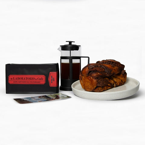 Cajita de regalo café + pan petit chocolate + prensa francesa